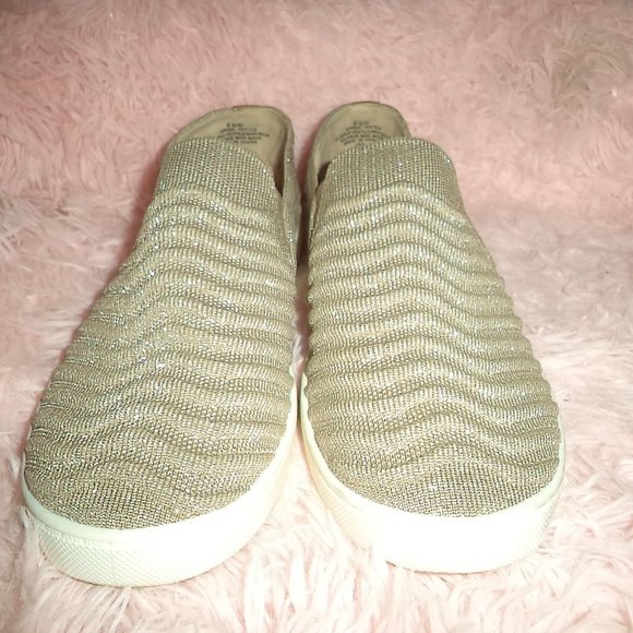 CLIFFS BY WHITE MOUNTAIN TAN WOVEN KNIT SLIP ON SNEAKERS~WOMENS SIZE 8 1/2W - Picture 7 of 8